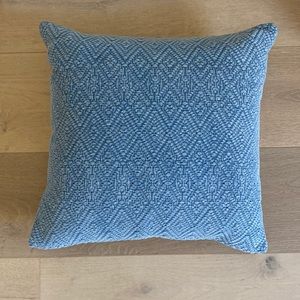 NWOT Pottery Barn 20x20 Pillow